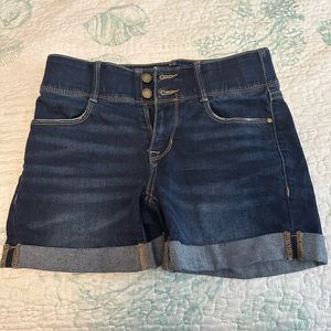 Apt 9 Jean Shorts Size 4